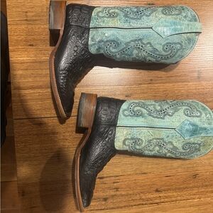 Ferini women’s black caiman print cowgirl boots